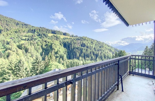 Flumet Appartement | Appartement à Flumet (73), 5km Espace Diamant , 60m2, 4 personnes, très lumineux