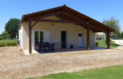 Saint-Etienne-de-Villereal Maison | Lovely gites with private pool, privacy & spacious garden