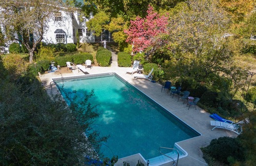 Rockbridge Baths Maison | Lovely Gardens with lots of solitude. Inground pool. Minutes to Lexington VA.