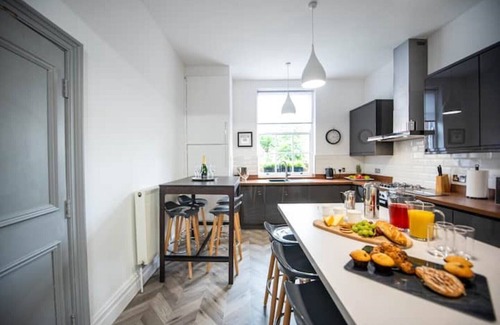 Georgian Quarter Maison | Lovely Georgian Townhouse in city centre