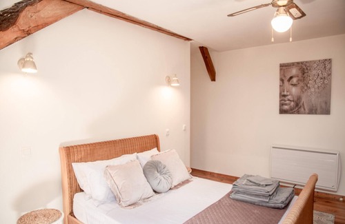 Saint Maurin Maison | Lovely gite at edge of a village with privat pool