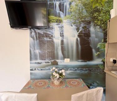 Kfar Sava Maison | Lovely Guest House- אירוח בכפר סבא