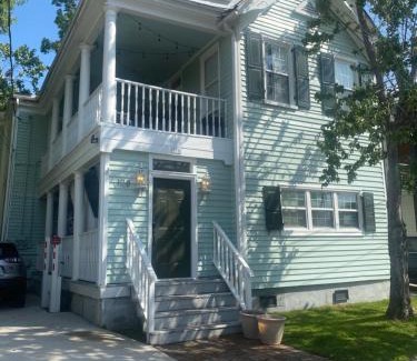 Westside Maison | Lovely & Historical 3BR - Balcony - Central Location