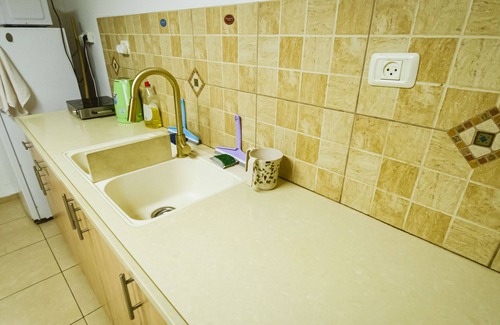 Safed Appartement | Lovely holiday unit (studio)