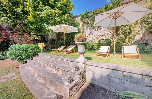 Villeneuve-sur-Yonne Maison | Lovely home in Villeneuve-sur-Yonne