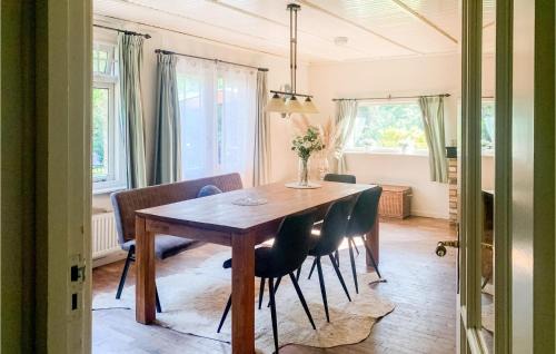 Arendonk Maison | Lovely Home In Arendonk With Sauna