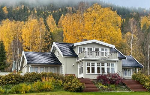 Sndre Land Maison | Lovely Home In Bjoneroa With Wifi
