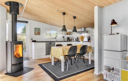 Broager Maison | Lovely Home In Broager With Kitchen