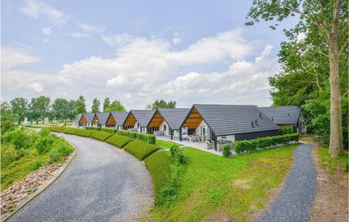 Kerkdriel Maison | Lovely Home In Kerkdriel With Lake View
