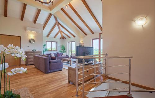Samobor Maison | Lovely Home In Kladje With Kitchen