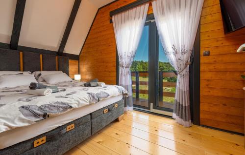 Otocac Maison | Lovely Home In Lipovlje