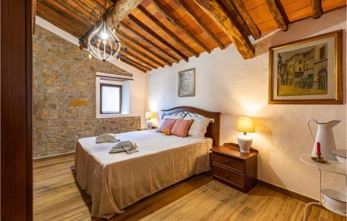 Macchino Maison | Lovely Home In Marliana With Wifi