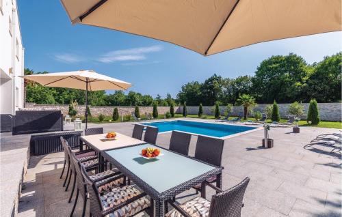 Nedescina Maison | Lovely Home In Nedescina With Wifi