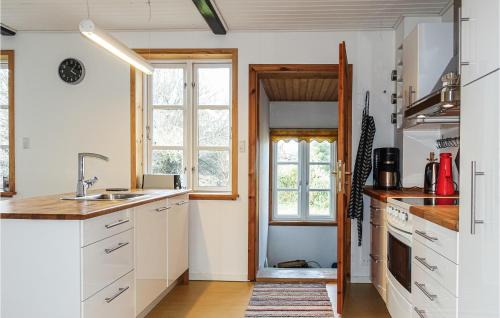 Snogebaek Maison | Lovely Home In Nexø With Wifi