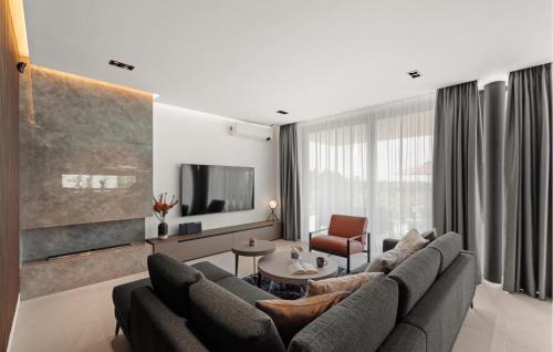 Kukci Maison | Lovely Home In Porec With Sauna