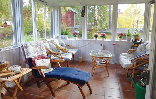 Spanga - Tensta Maison | Lovely Home In Spånga With Kitchen