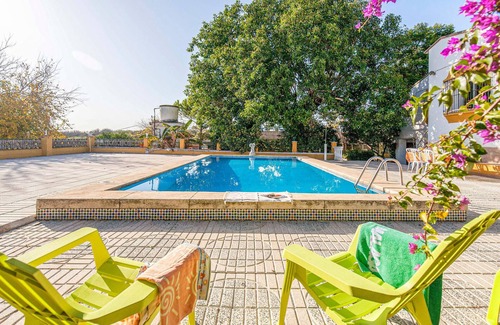 Tomares Maison | Belle maison de 7 chambres à Tomares