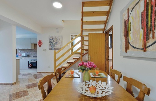 Tuhelj Maison | Belle maison à Tuhelj avec sauna