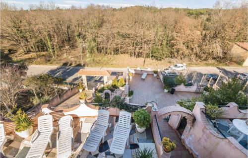Puigventos Maison | Lovely Home In Vidreres With Kitchen