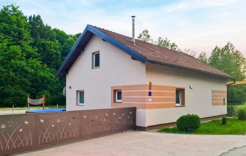 Ludbreg Maison | Lovely Home In Vinogradi Ludbreski