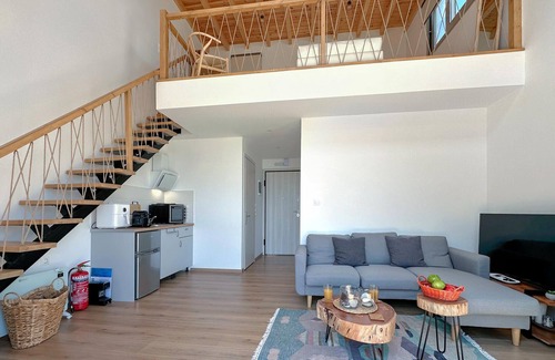 Evrostina Maison | Lovely home in Xylokastro with WiFi
