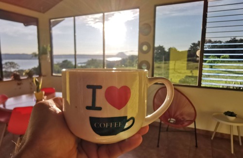 Angeles Maison | Lovely house fully equipped with the best view of the volcanos and the lake.