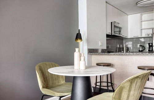 East Cambridge Appartement | Lovely Kendall Square 1BR w/ Concierge & Gym, steps to MIT, by Blueground