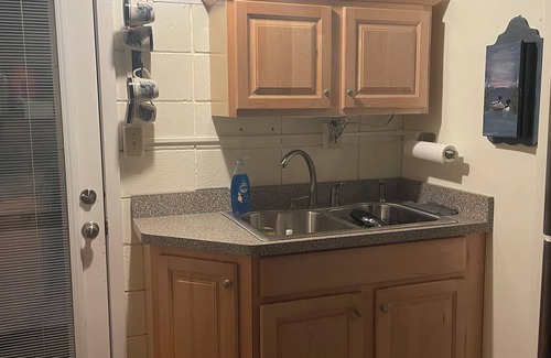 Laconia Appartement | Lovely Lakefront Studio Condo