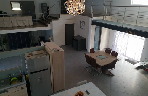 Le Creusot Villa | Beau loft avec piscine privée