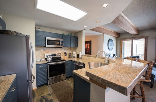 Crested Butte Copropriété | Lovely Modern Plaza Condo - No Cleaning Fee! by RedAwning