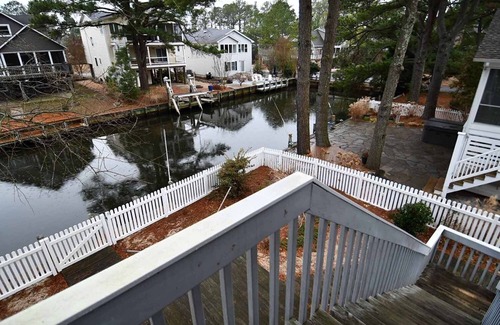 Cat Hill Maison | Lovely NEW Rental on Canal in South Bethany Beach