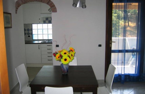 Porto Azzurro Appartement | Lovely one-bedroom apartment with terrace and parking space a few steps from the center