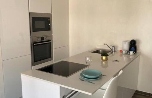 Belair Appartement | Lovely One Bedroom Apartment in City Center with Parking, near Public Transport