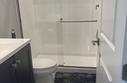 San Tan Valley Cottage | Beautiful brand new private guest suite Queen Creek. Not far from Mesa Gateway.