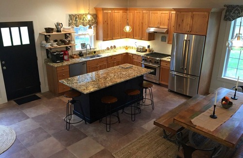 Cooperstown Maison | Lovely Private Setting
