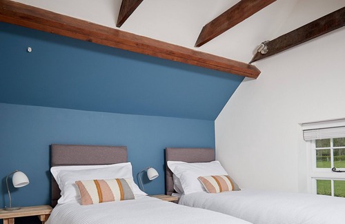 Kemerton Cottage | Lovely, quiet and stylish cottage in Kemerton!
