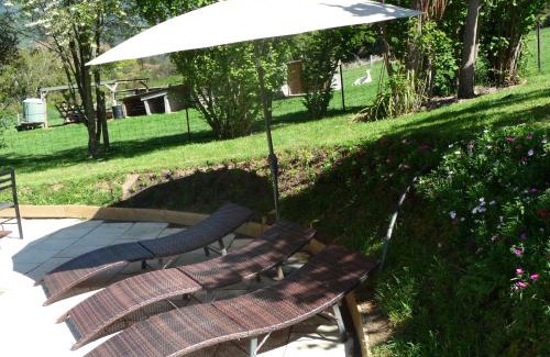 Motueka Valley Maison | Lovely rural 3 bedroom home near the Kahurangi NP