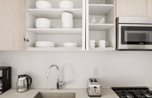 South Loop Appartement | Lovely South Loop 1BR w/ Pool, Gym & Spa, nr Grant Park, by Blueground