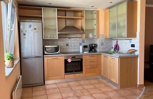 Sofia Appartement | Lovely spacious 3BR just outside of city centre