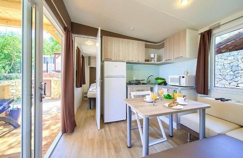 Brzac Autre | Lovely Stacaravan In Glavotok