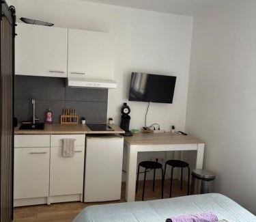 Floirac Appartement | Lovely studio 600 m Arkéa Arena