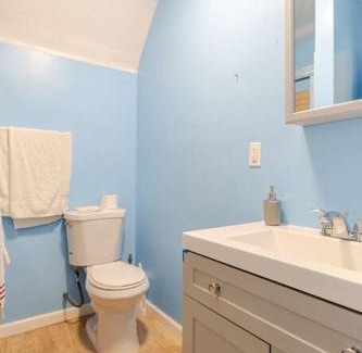 Oakland Appartement | Lovely studio queen In Oakland Zoo Area