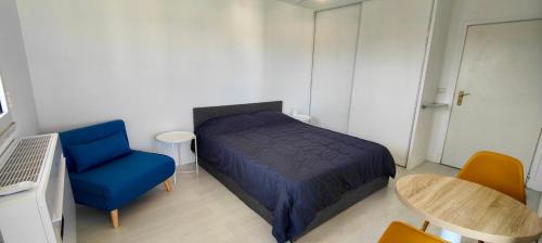 Frejus Plage Appartement | Lovely studio with balcony - near the beach