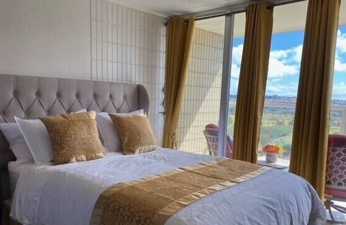 Diamond Head - Kapahulu - St. Louis Copropriété | Lovely Studio with Million Dollar View of Waikiki and close to everything!
