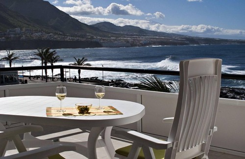 Punta del Hidalgo Appartement | Studio avec piscine, terrasse et vue sur la mer