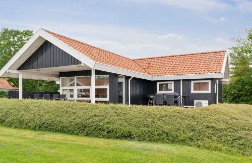 Kelstrup Maison | Lovely Summer House With Sea View
