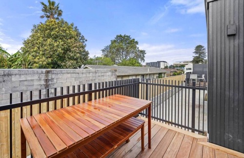 Tauranga Maison | Lovely Tauranga 2 Bed Home