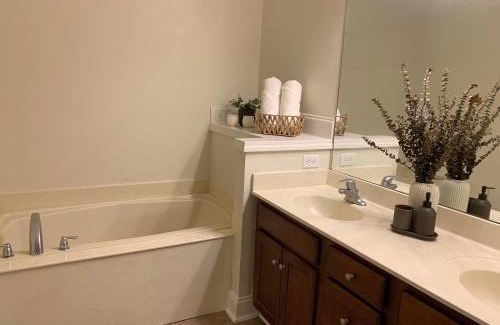 Auburn - Opelika Appartement | Lovely Townhouse!