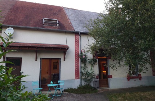 La Chatre-Langlin Cottage | Jolie maison traditionnelle de Berrichonne avec piscine proche de Saint Benoit Du Sault