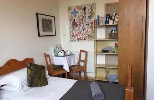Kentish Town Appartement | Lovely Twin Room with Terrace